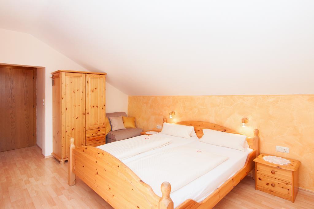 Restaurant - Cafe - Pension Hassler Berg im Drautal Szoba fotó