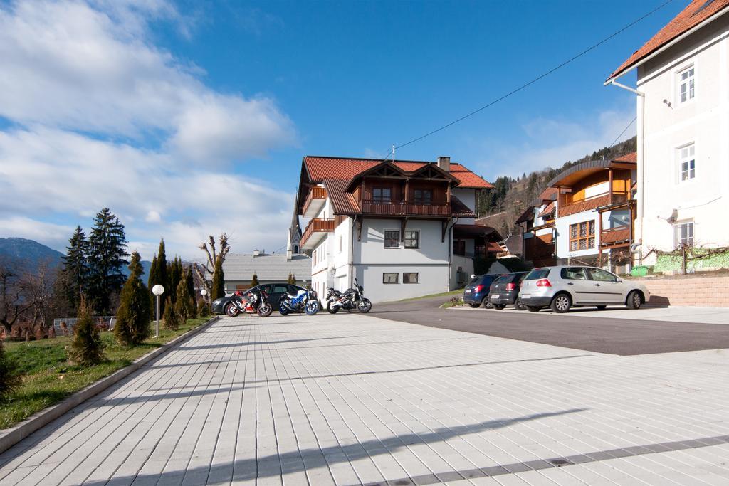 Restaurant - Cafe - Pension Hassler Berg im Drautal Kültér fotó